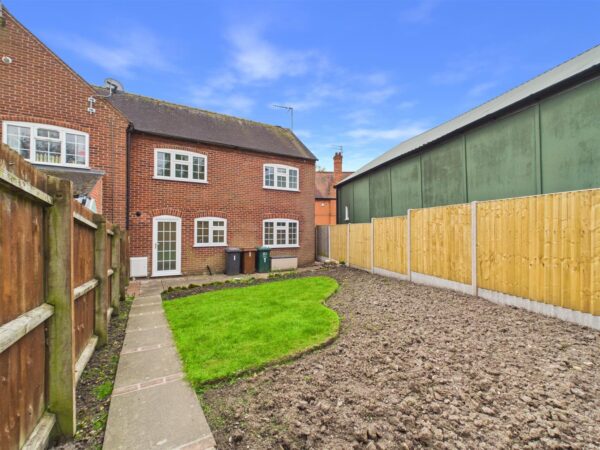 Chantry Close, Melbourne, DE73 8ET