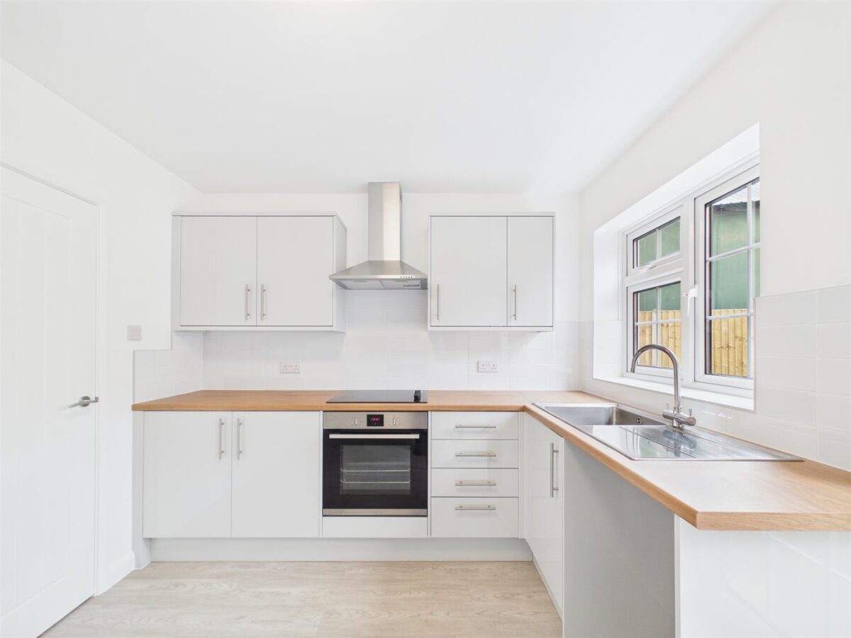 Chantry Close, Melbourne, DE73 8ET