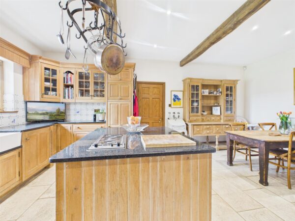 Main Street, Long Whatton, LE12 5DF