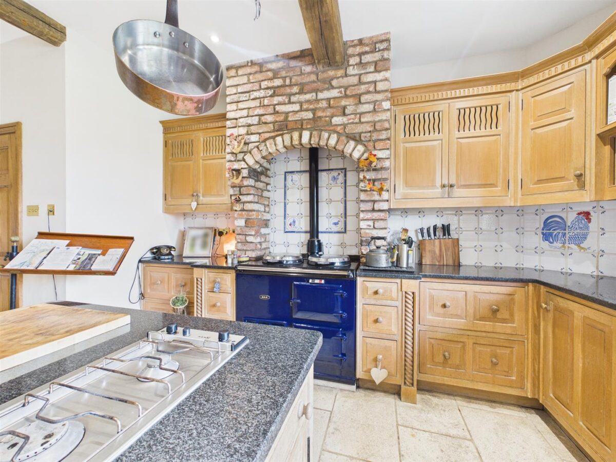 Main Street, Long Whatton, LE12 5DF