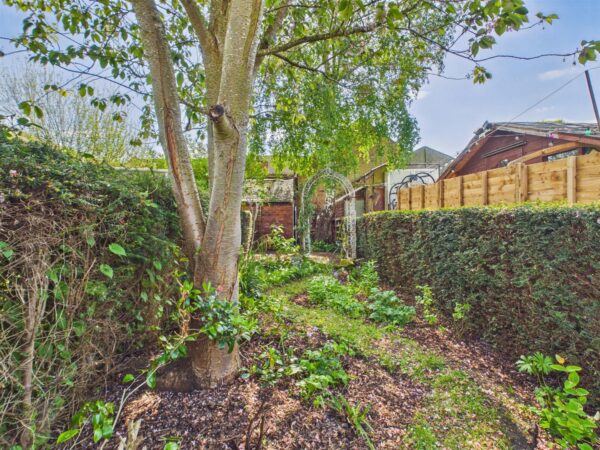 Chambers Row, Blanch Croft, Melbourne, DE73 8GG
