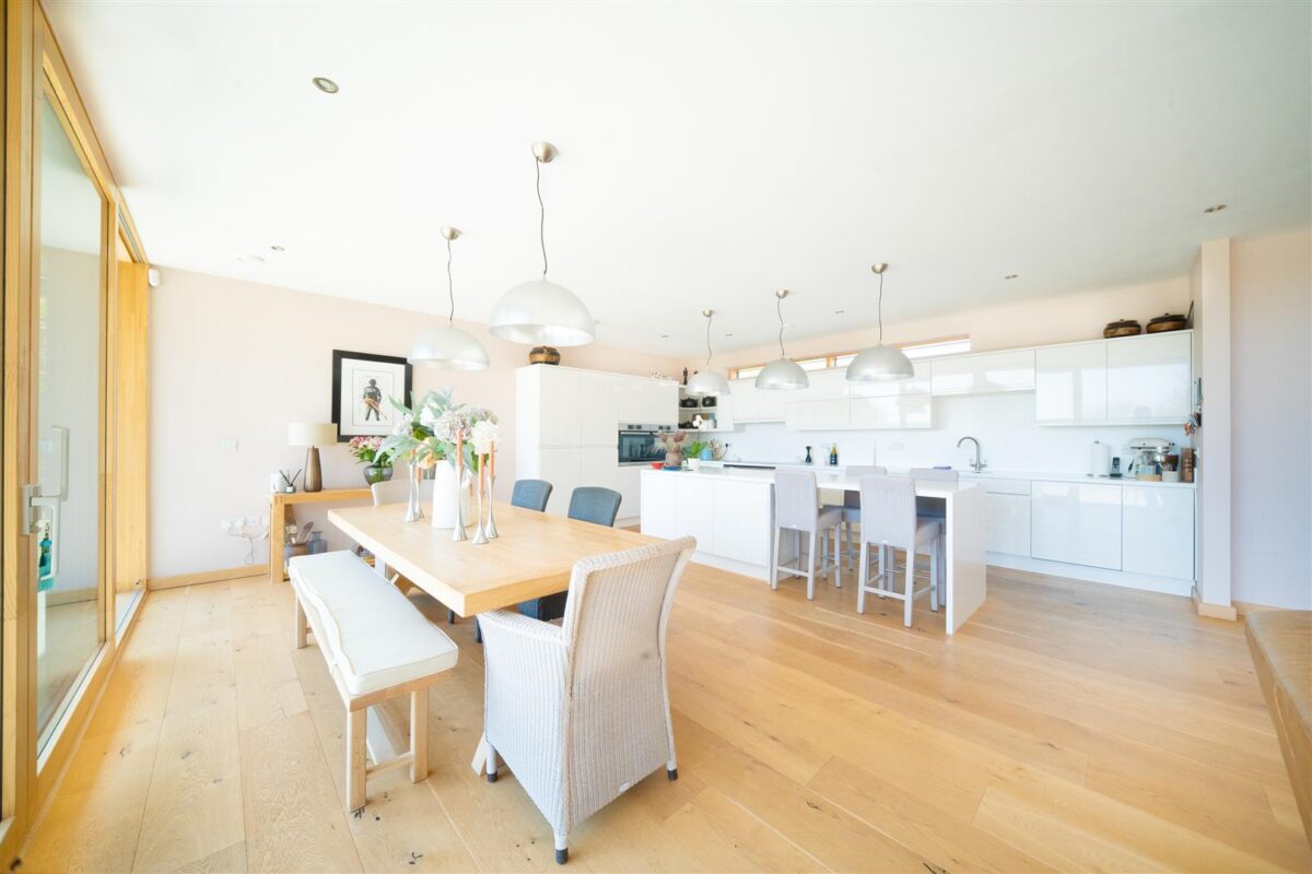 Broadstone Holt, Bog Lane, Melbourne, DE73 8HU