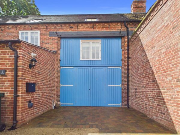 Gales Yard, Church Square, Melbourne, DE73 8JH