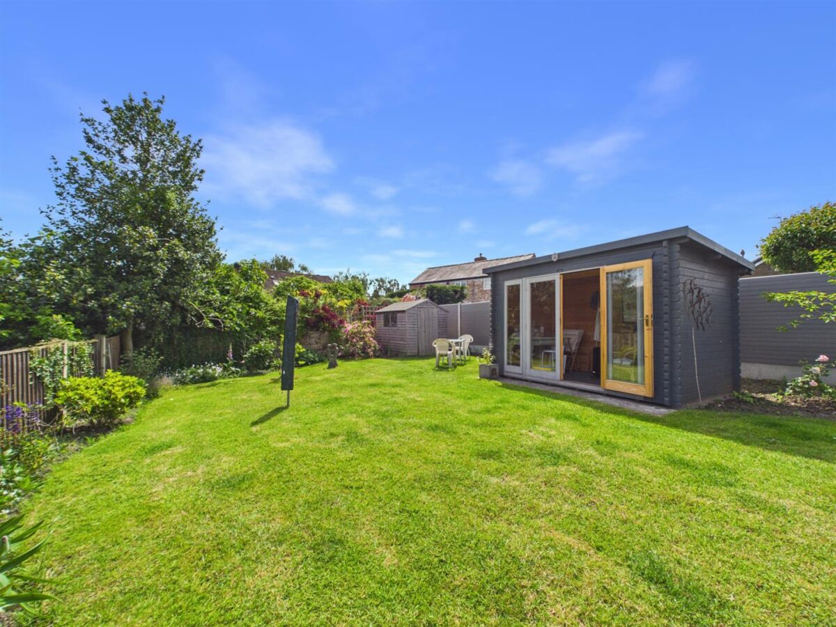 Dunnicliffe Lane, Melbourne, DE73 8GE