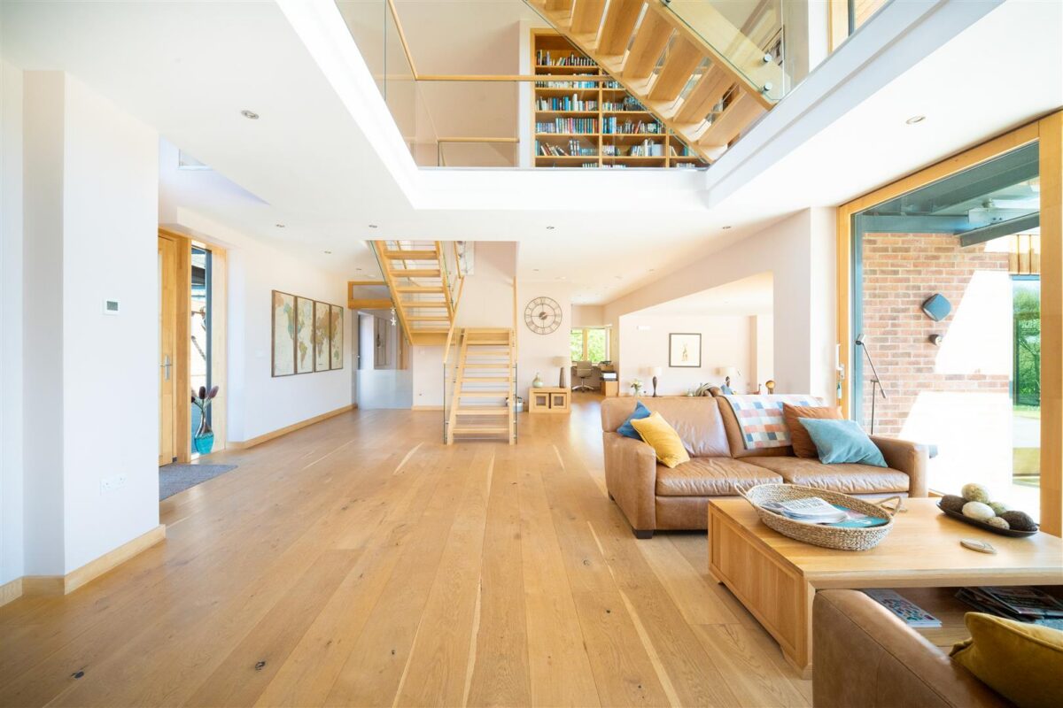 Broadstone Holt, Bog Lane, Melbourne, DE73 8HU