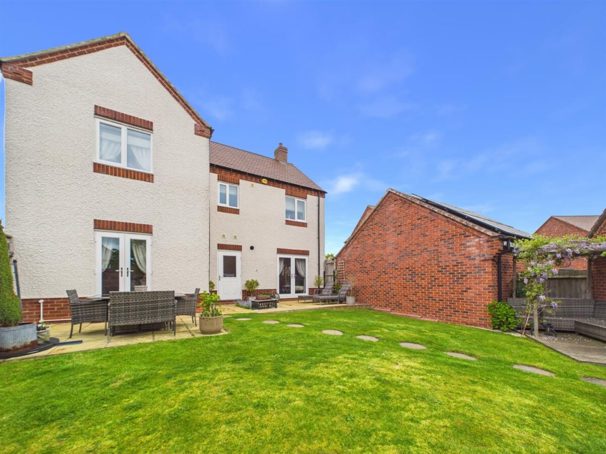 Stafford Close, Melbourne, DE73 8LD