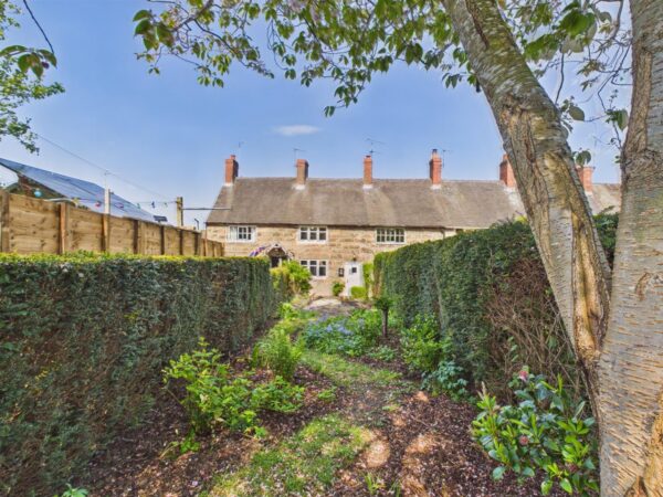 Chambers Row, Blanch Croft, Melbourne, DE73 8GG