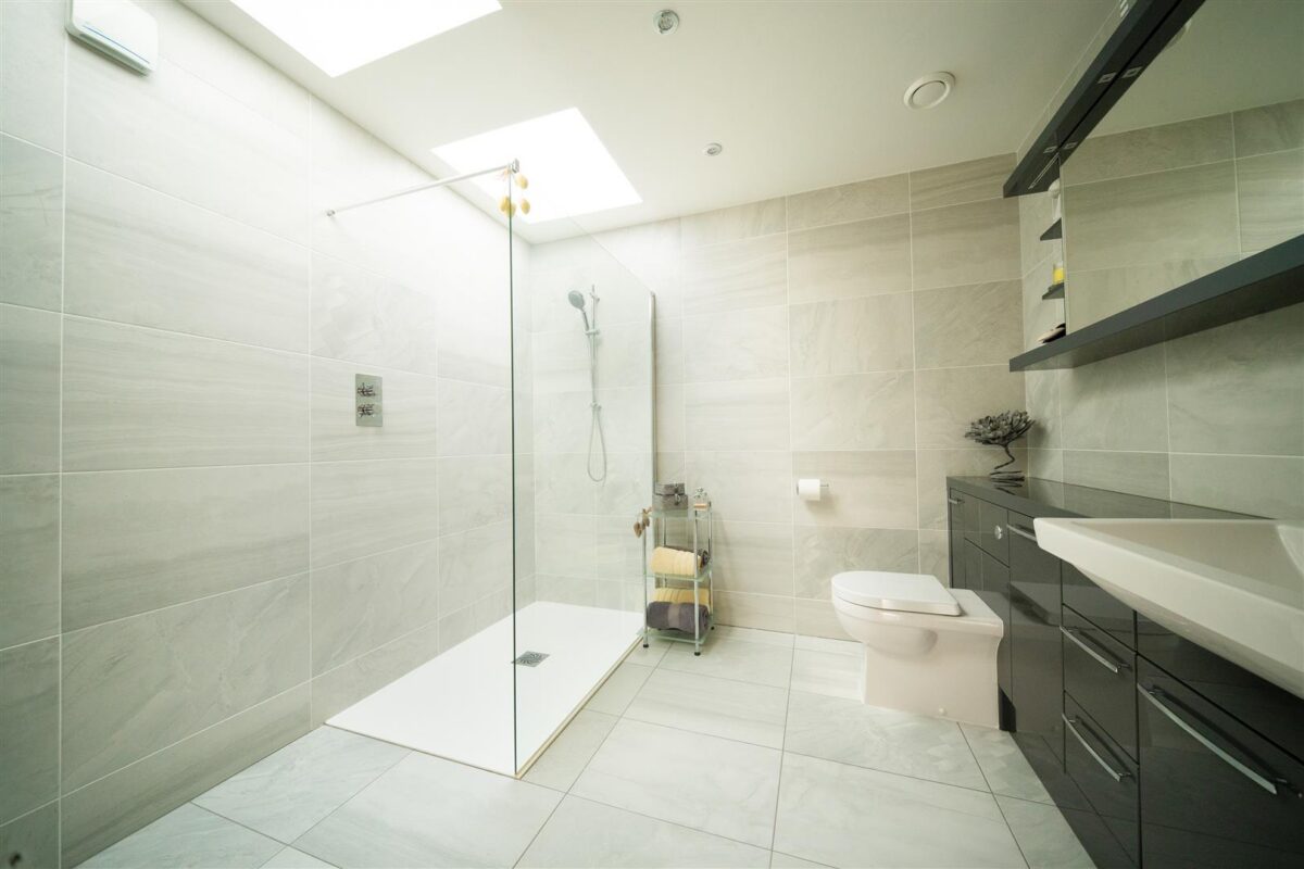 Broadstone Holt, Bog Lane, Melbourne, DE73 8HU