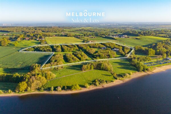 Broadstone Holt, Bog Lane, Melbourne, DE73 8HU