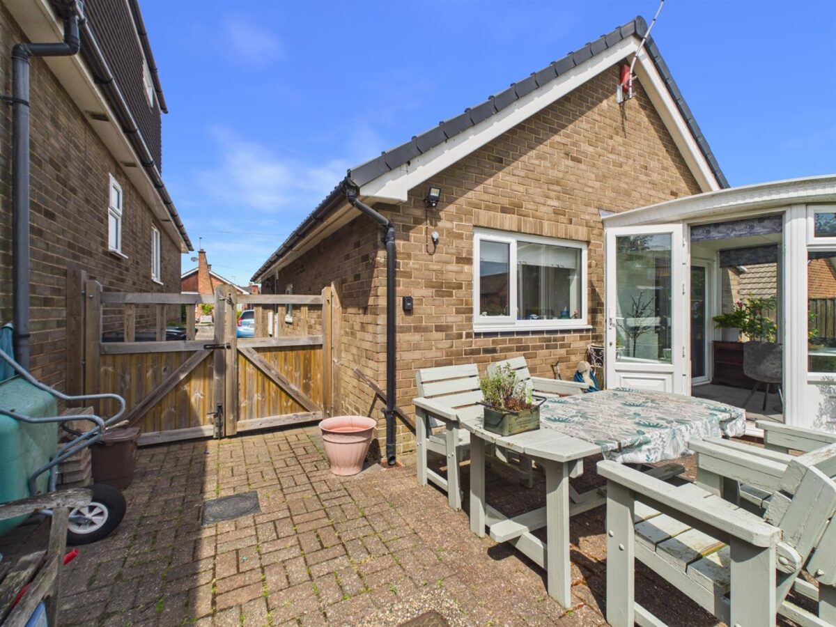 Dunnicliffe Lane, Melbourne, DE73 8GE