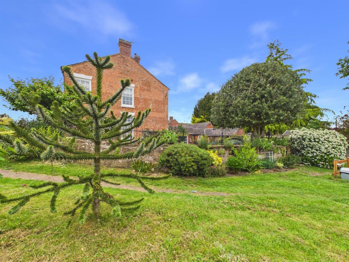 Bridge Farm, Derby Road, Swarkestone, DE73 7JB