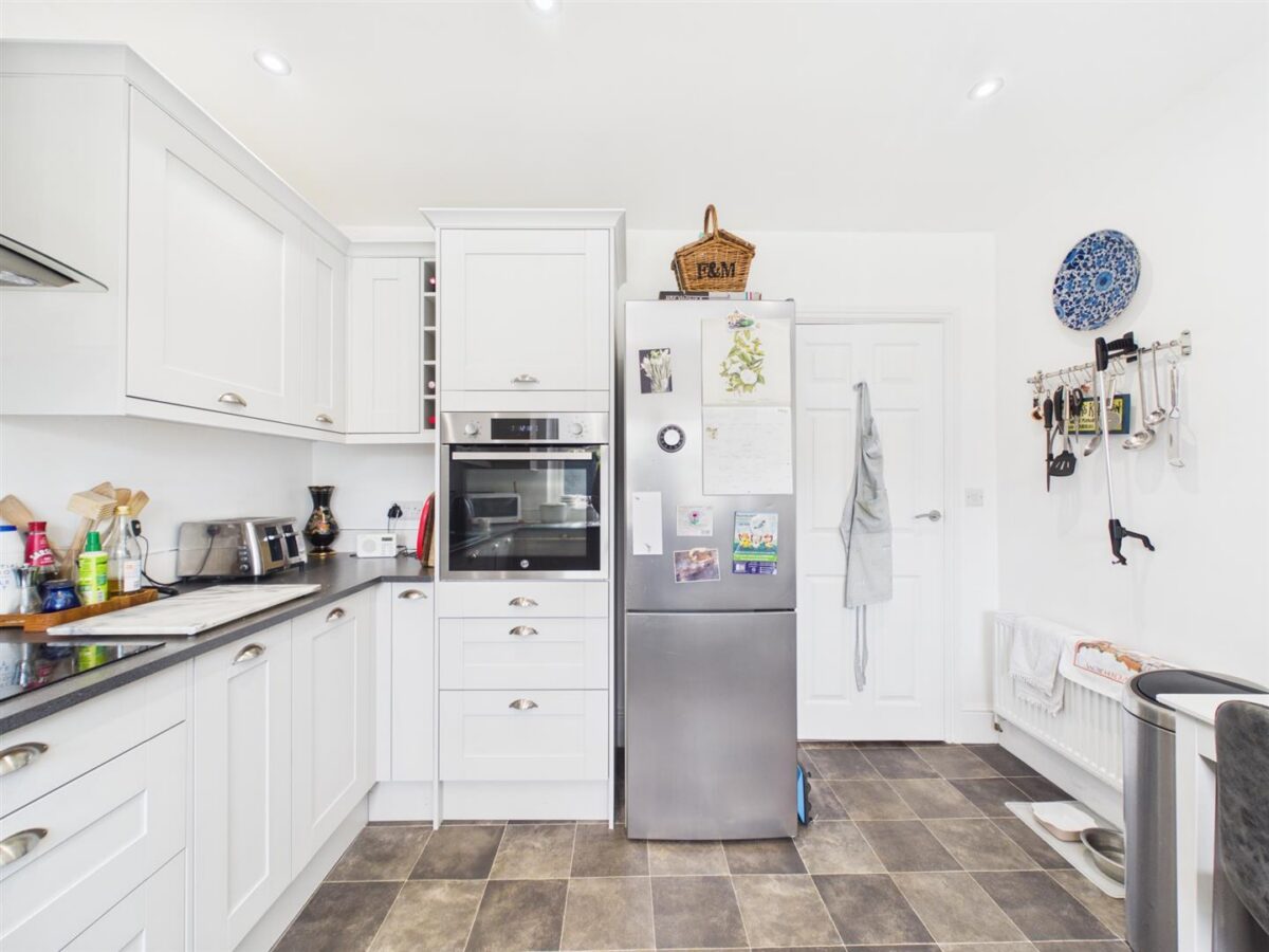 Dunnicliffe Lane, Melbourne, DE73 8GE