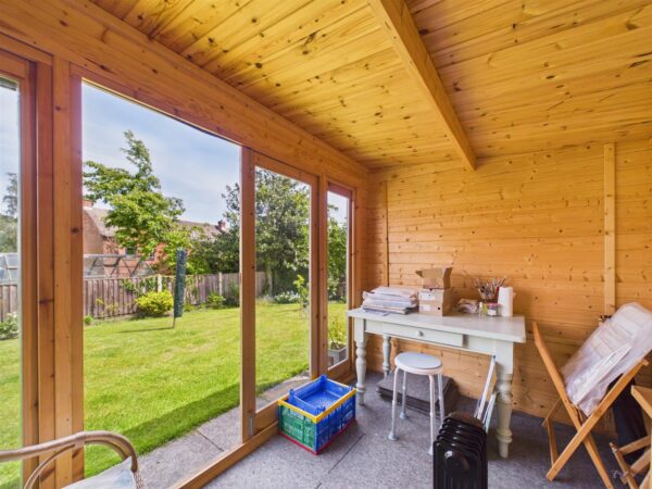 Dunnicliffe Lane, Melbourne, DE73 8GE