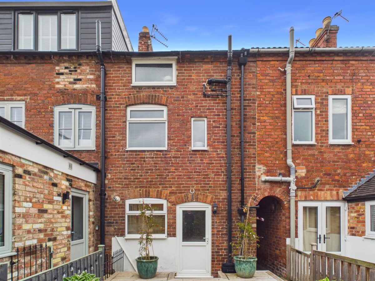 Alma Street, Melbourne, DE73 8GA