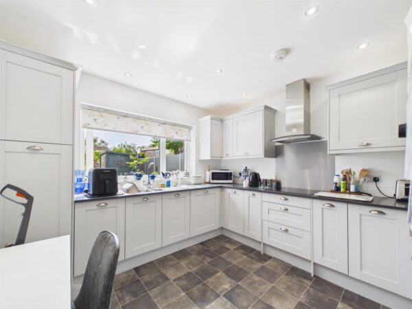Dunnicliffe Lane, Melbourne, DE73 8GE