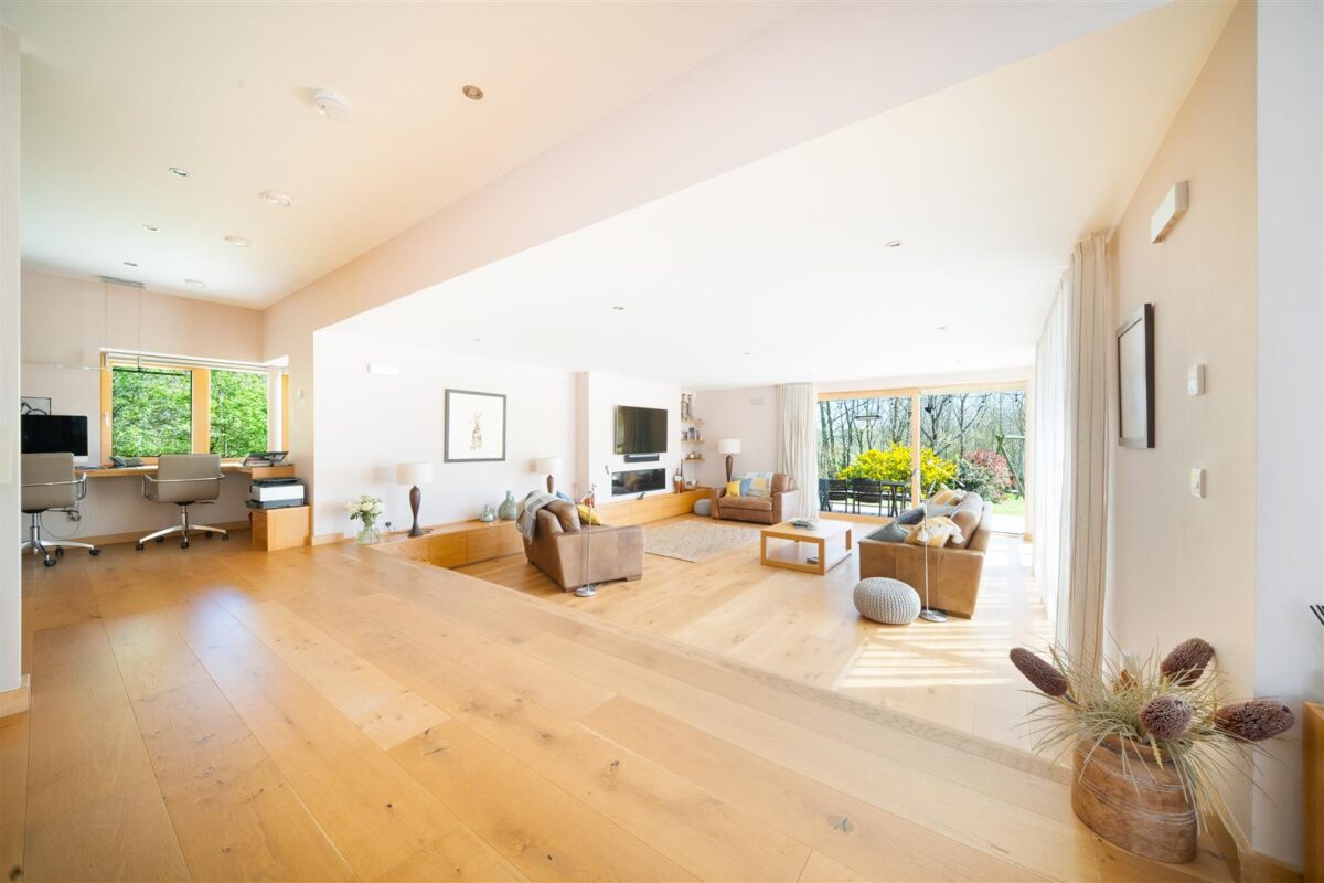 Broadstone Holt, Bog Lane, Melbourne, DE73 8HU