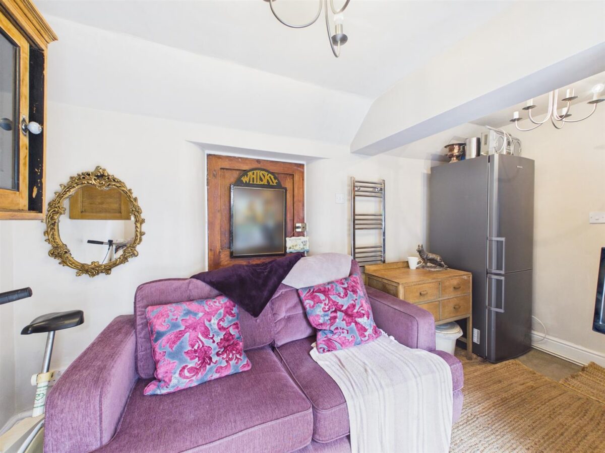 Bridge Farm, Derby Road, Swarkestone, DE73 7JB