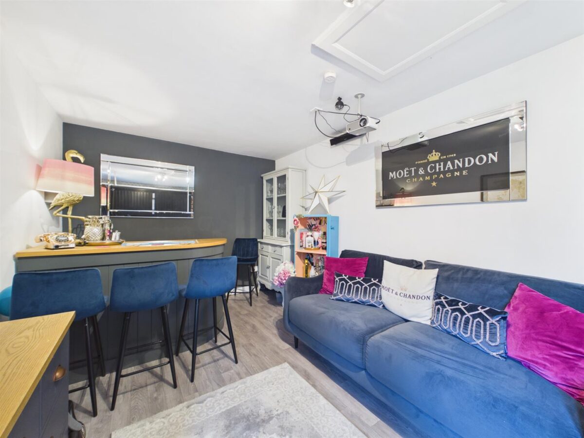 Stafford Close, Melbourne, DE73 8LD