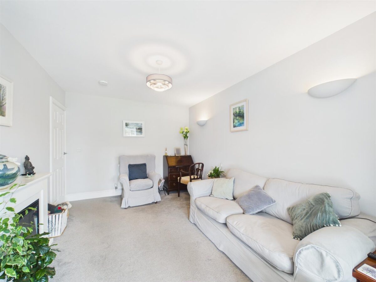 Dunnicliffe Lane, Melbourne, DE73 8GE