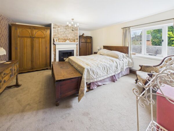 Bridge Farm, Derby Road, Swarkestone, DE73 7JB