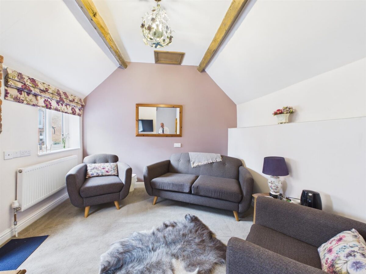 Bridge Farm, Derby Road, Swarkestone, DE73 7JB