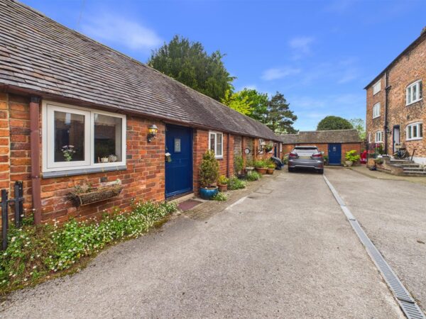 Bridge Farm, Derby Road, Swarkestone, DE73 7JB