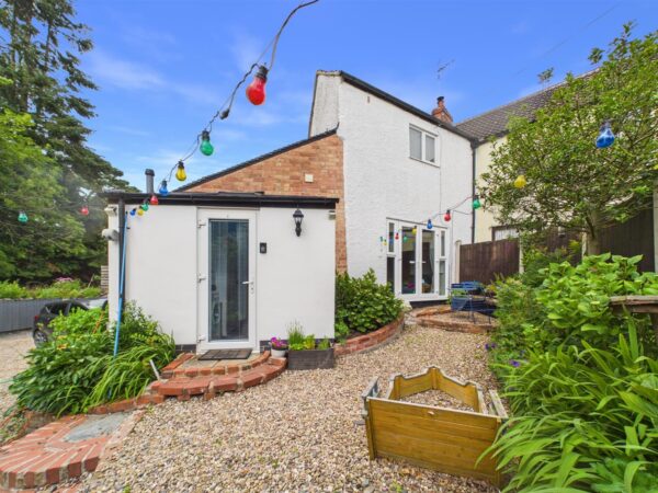Skinners Lane, Whitwick, Coalville, LE67 5HF