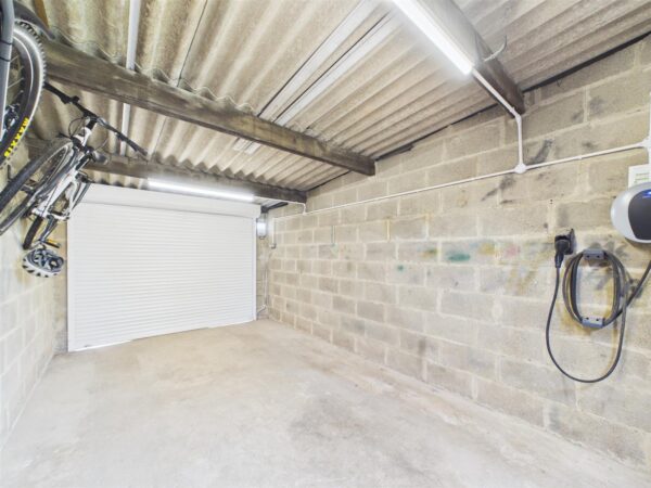 Derby Road, Melbourne, DE73 8FE