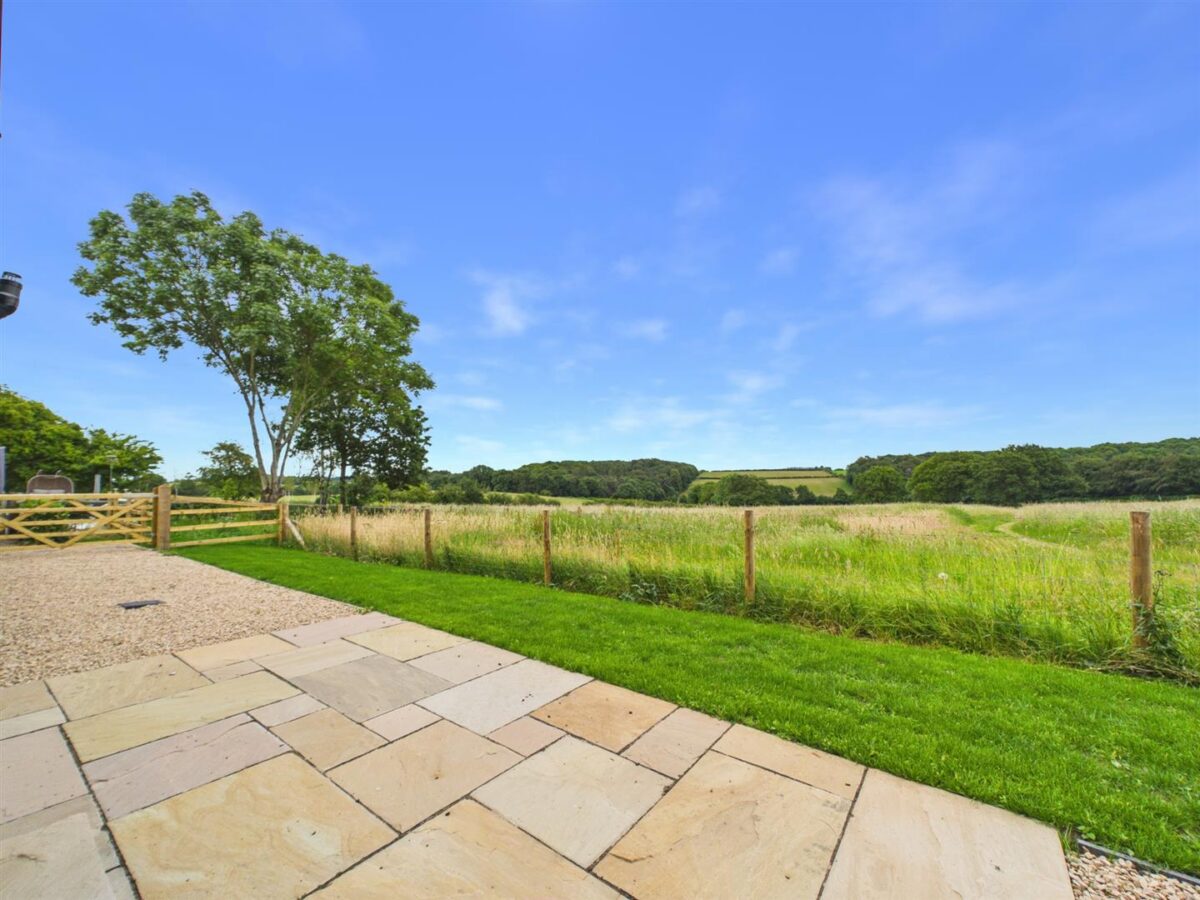 Woodhouses, Melbourne, DE73 8DN