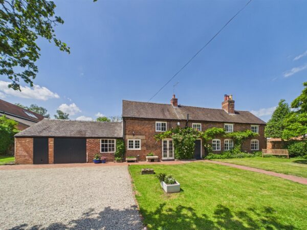 Hollybush House, Church Lane, Barrow-On-Trent, DE73 7HB