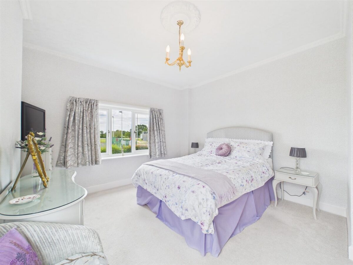 The Roundlet, Cockshut Lane, Melbourne, DE73 8DG