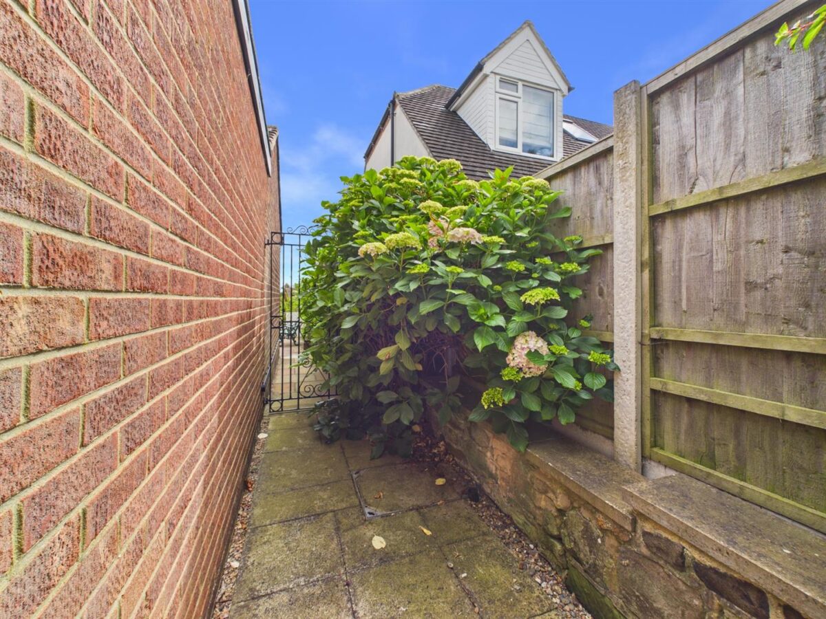 Trent Lane, Kings Newton, DE73 8BT