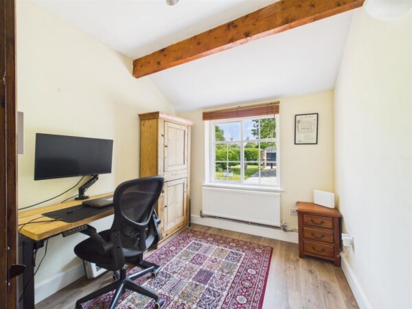 Hollybush House, Church Lane, Barrow-On-Trent, DE73 7HB