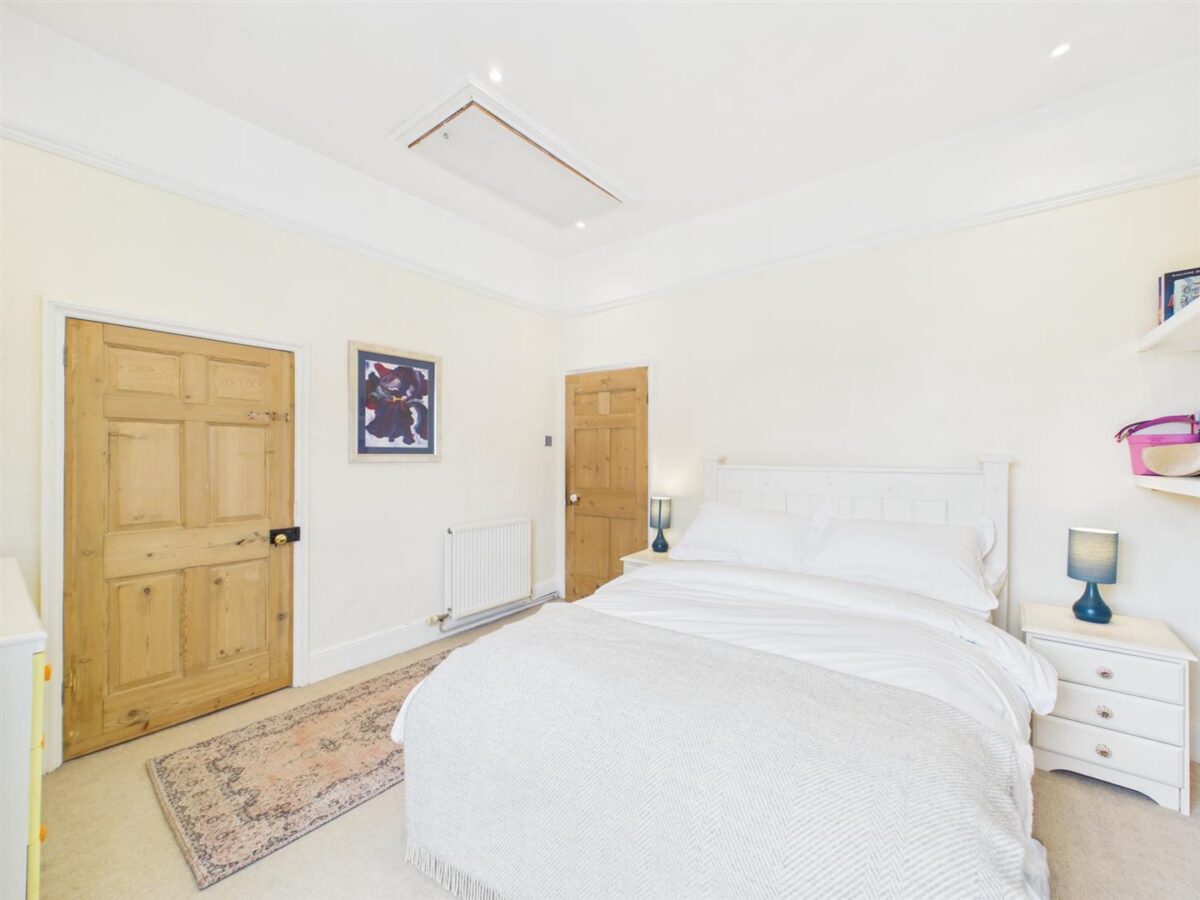 Derby Road, Melbourne, DE73 8FE