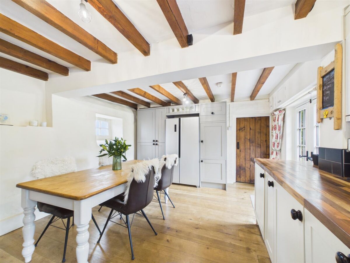 Hollybush House, Church Lane, Barrow-On-Trent, DE73 7HB