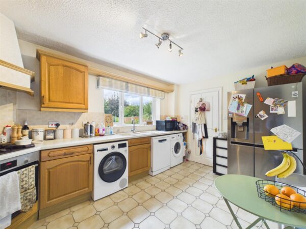 Blackthorn Close, Melbourne, DE73 8LY