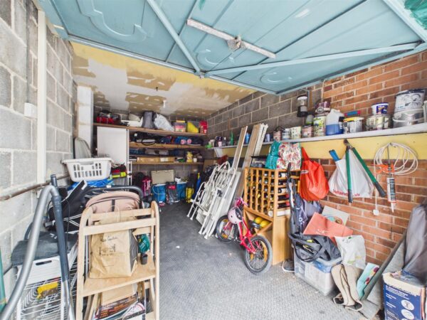 Blackthorn Close, Melbourne, DE73 8LY