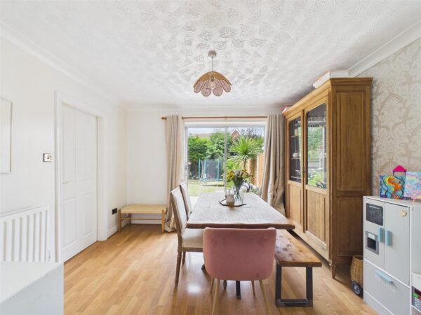 Blackthorn Close, Melbourne, DE73 8LY