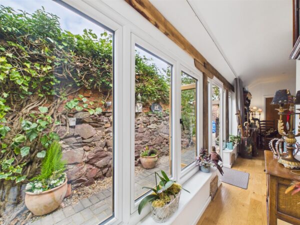 Long Street, Belton, LE12 9TP