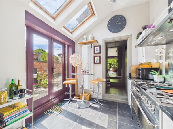 Victoria Street, Melbourne, DE73 8FQ