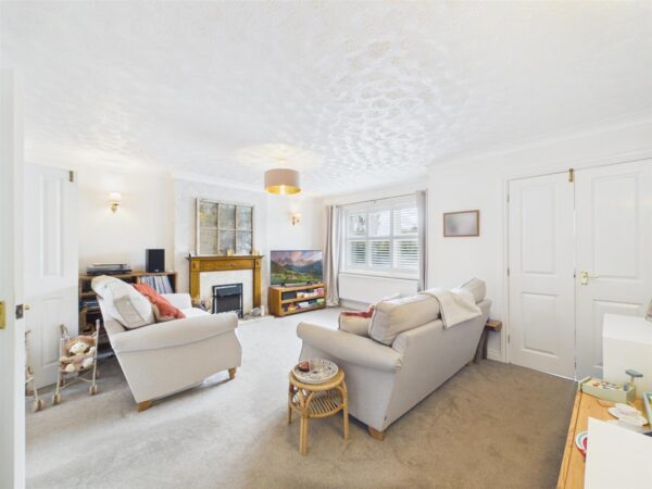 Blackthorn Close, Melbourne, DE73 8LY