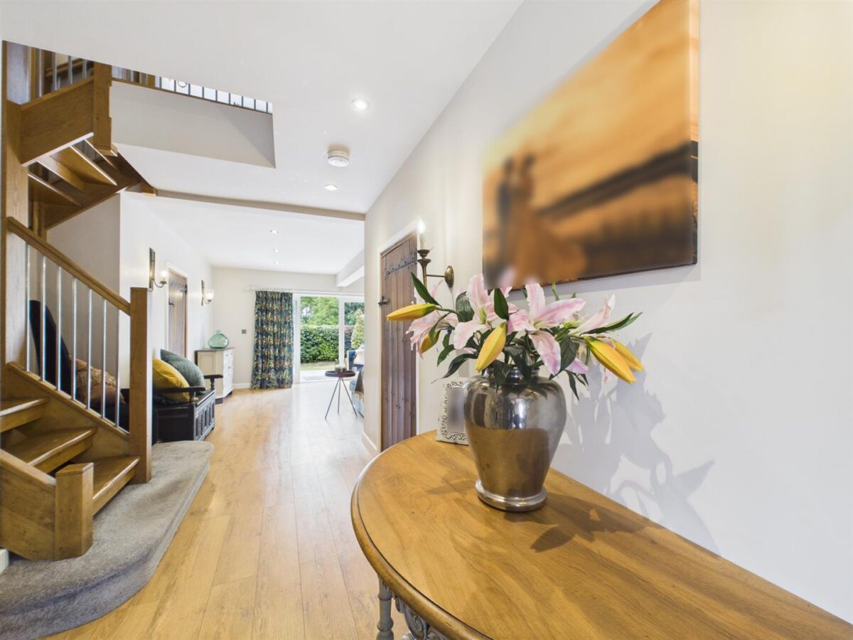 Long Street, Belton, LE12 9TP
