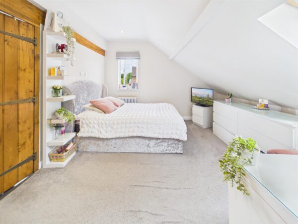 Long Street, Belton, LE12 9TP