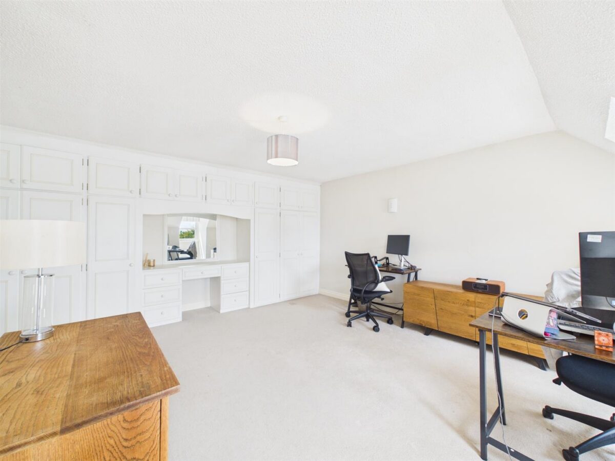 Blackthorn Close, Melbourne, DE73 8LY