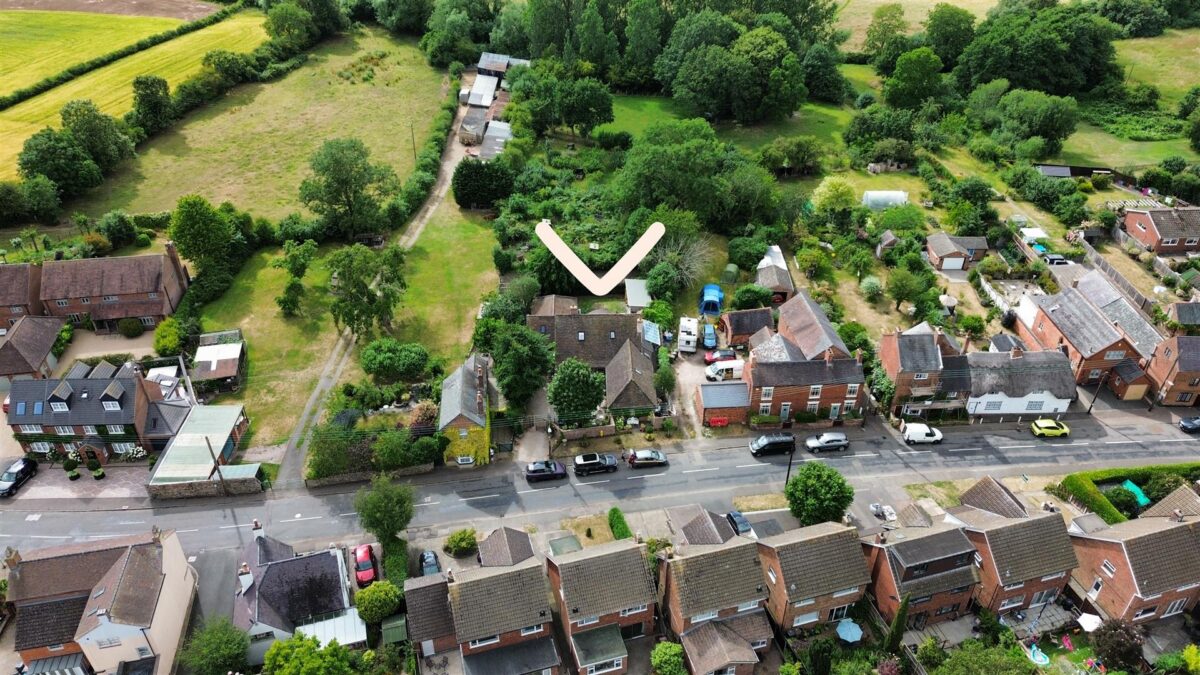 Long Street, Belton, LE12 9TP