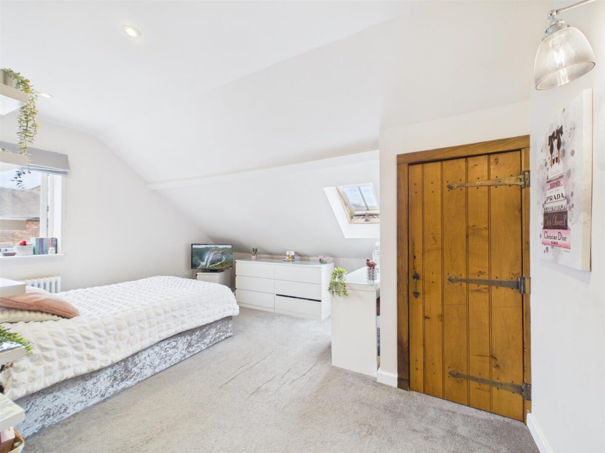 Long Street, Belton, LE12 9TP