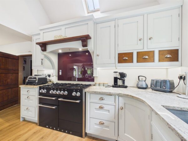 Long Street, Belton, LE12 9TP