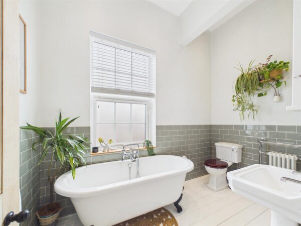 South Street, Melbourne, DE73 8GB