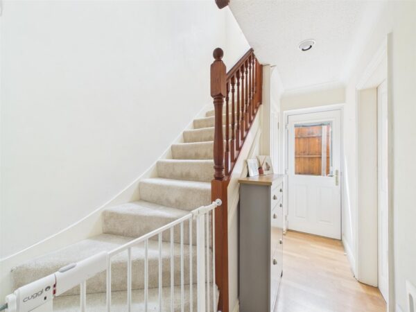 Blackthorn Close, Melbourne, DE73 8LY