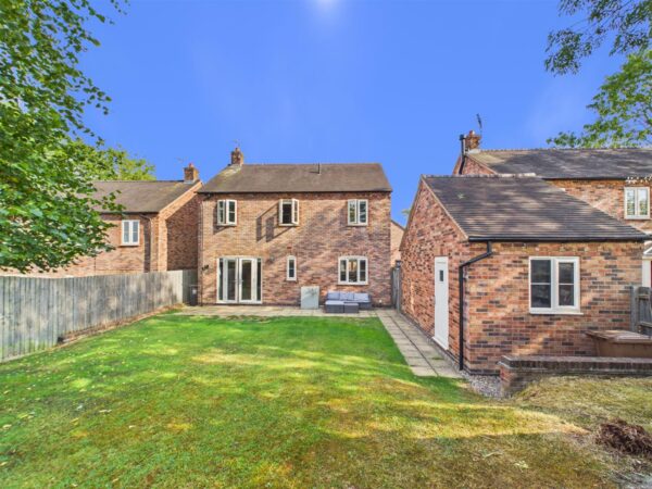 Adams Close, Hartshorne, DE11 7BL